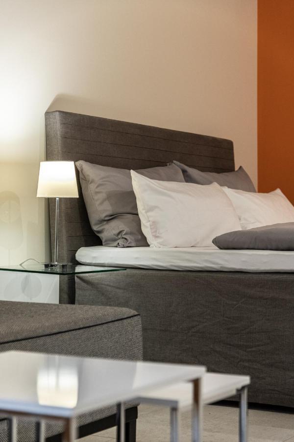 West Apartments Schorndorf  Bagian luar foto